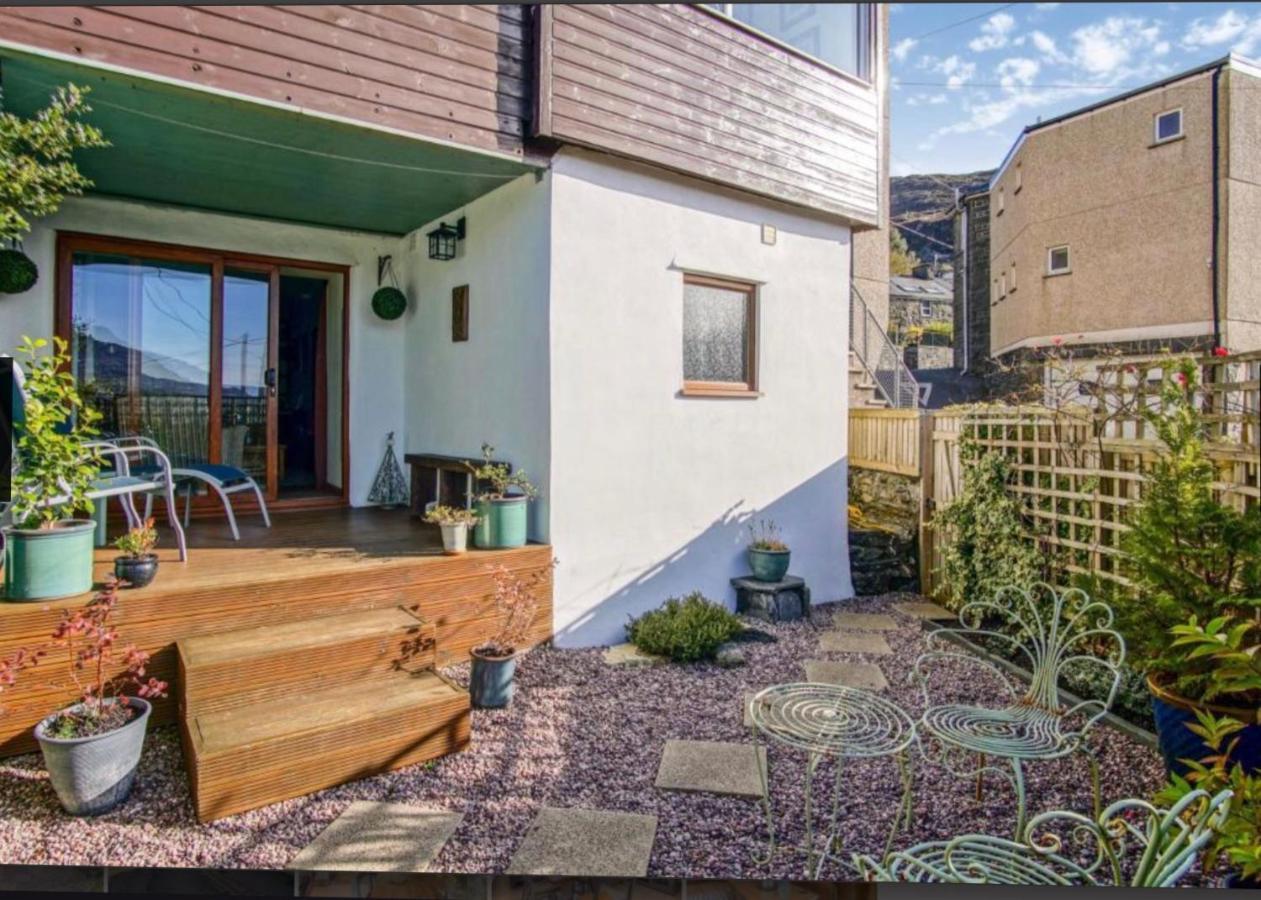 Hendre Villa Blaenau Ffestiniog Exterior photo